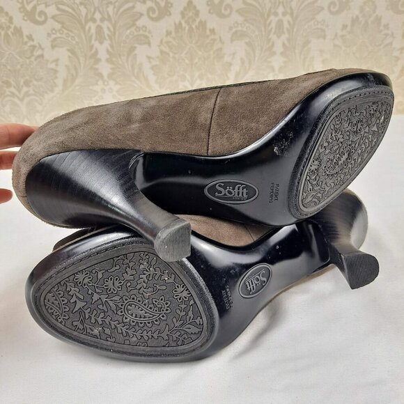 Sofft Size 8W Fiorella Gray Suede Leather Heels Flower on Front Round Toe NWOT - Picture 9 of 14